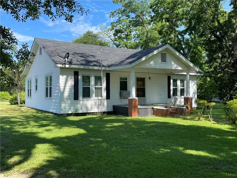 19805 5th ST N, Citronelle, AL 36522