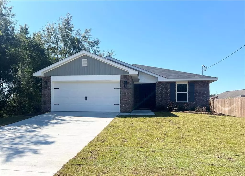 Theodore, AL 36582,5235 Willard DR N