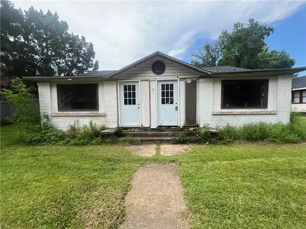 1557 Eslava ST, Mobile, AL 36604
