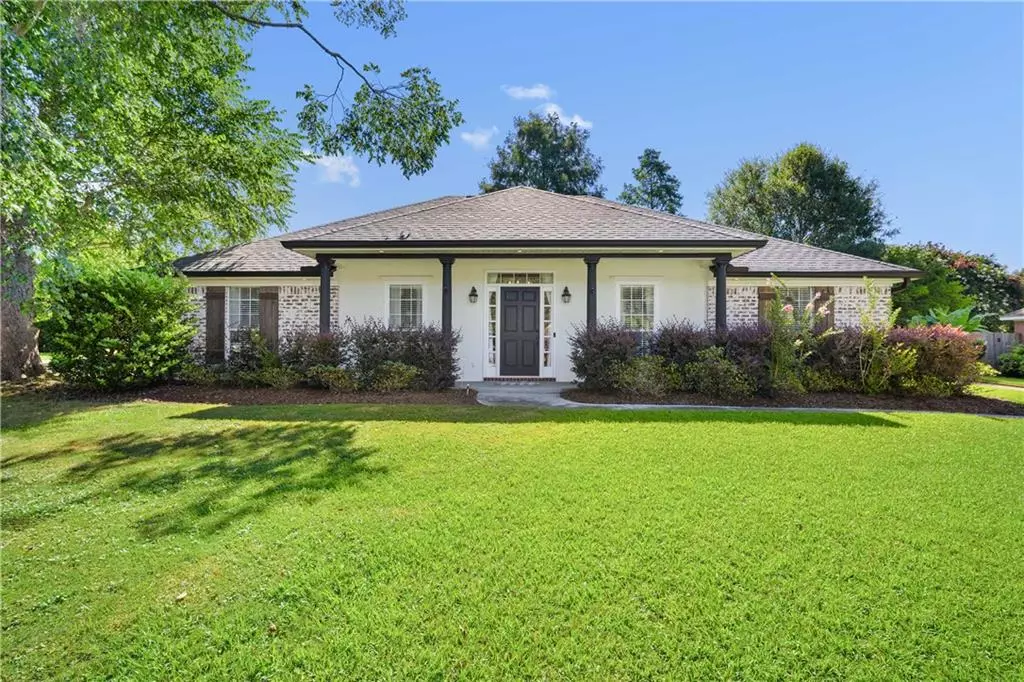 Mobile, AL 36695,1145 Wakefield DR W