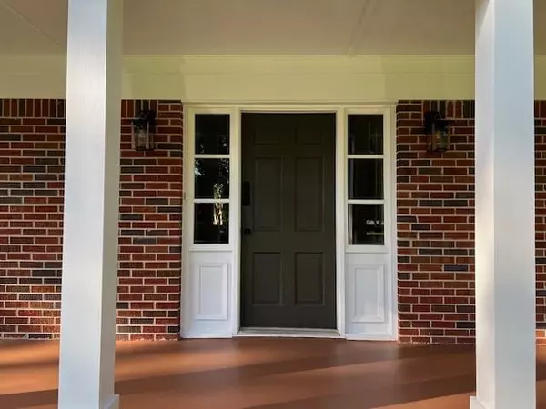 Mobile, AL 36619,4113 Canal CIR E