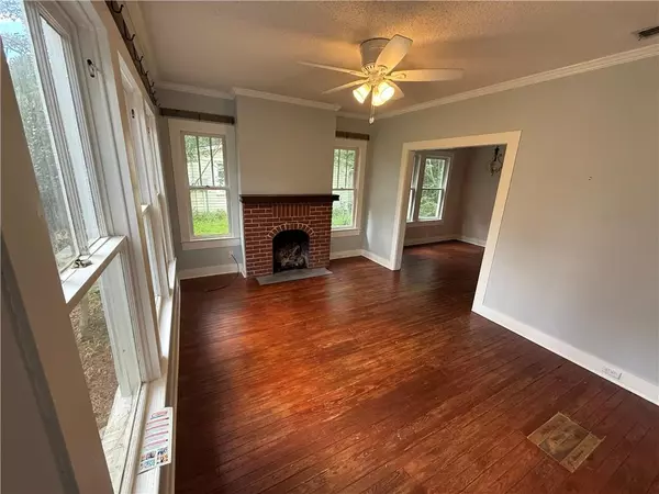 Mobile, AL 36606,731 Jemison ST