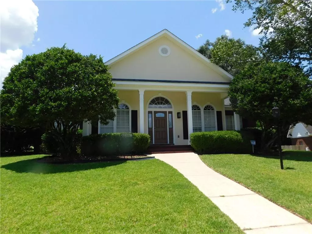 Mobile, AL 36695,7608 Highland PL