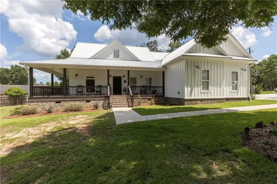 8100 Oak Hill DR, Semmes, AL 36575