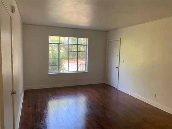 Mobile, AL 36606,124 Florida ST S