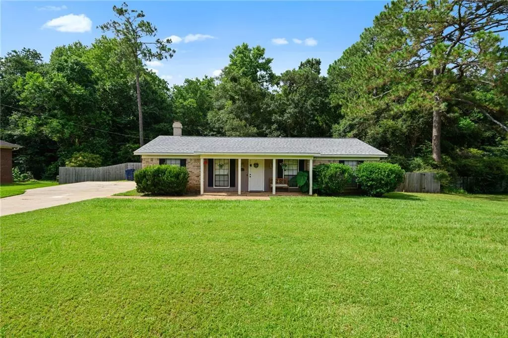 Theodore, AL 36582,8100 Sylvan WAY