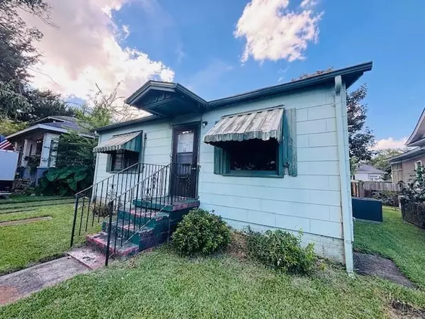 Mobile, AL 36604,1108 Selma ST