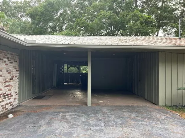 Mobile, AL 36693,1300 Rainbow DR W