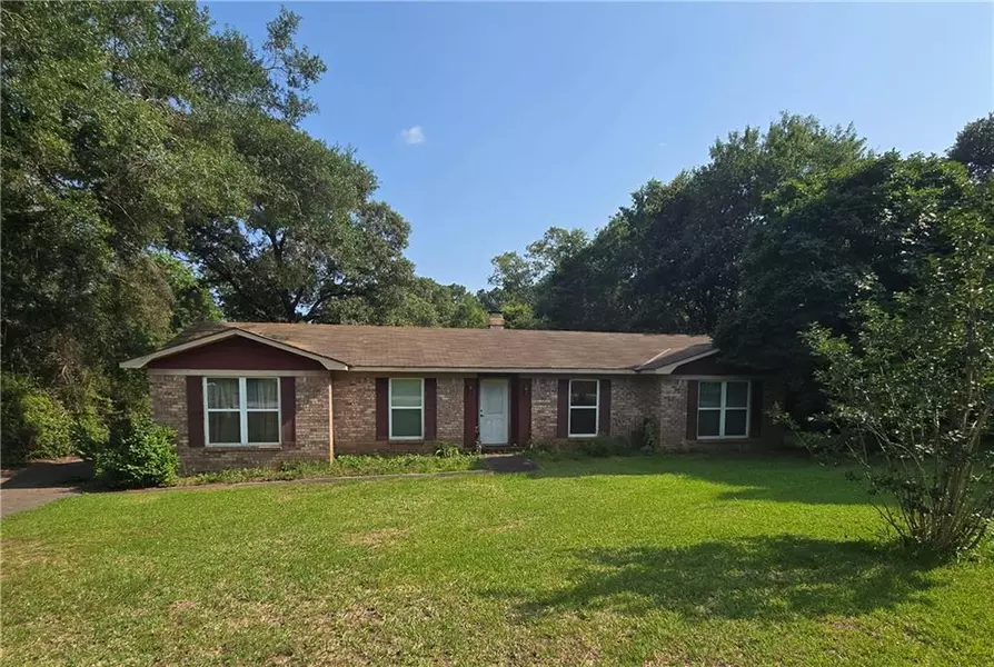 9669 Scenic CT, Semmes, AL 36575