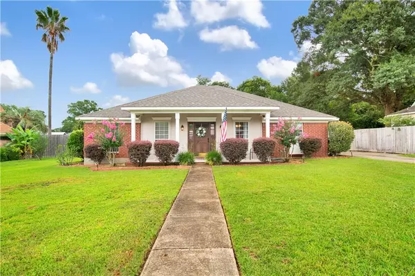 127 Robbins BLVD, Daphne, AL 36526