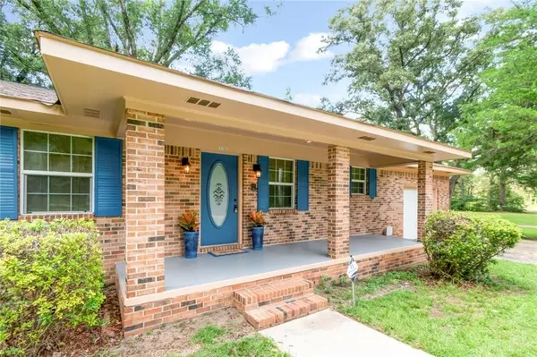 Eight Mile, AL 36613,4803 Outlaw RD