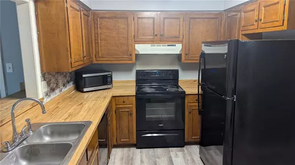 Mobile, AL 36609,962 Dickenson AVE