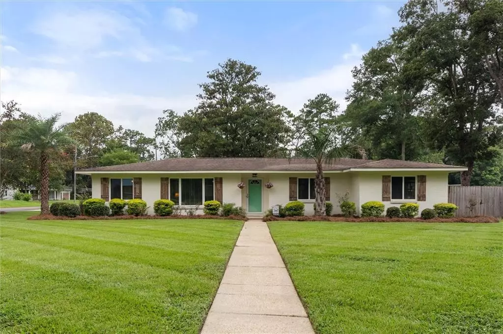 Mobile, AL 36619,4650 Benson RD