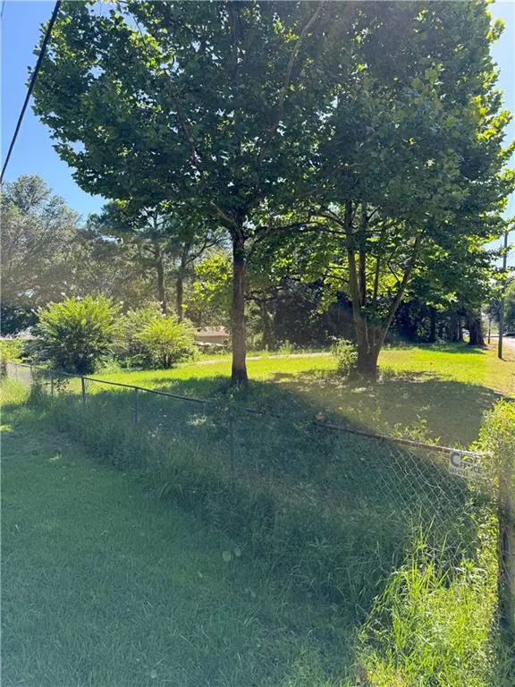 Bayou La Batre, AL 36509,13940 Railroad ST