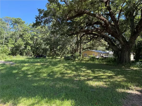 Bayou La Batre, AL 36509,13940 Railroad ST