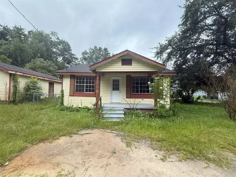 315 8th AVE, Chickasaw, AL 36611