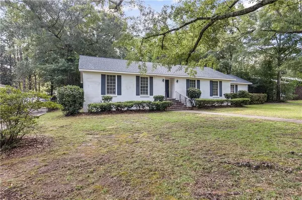 Mobile, AL 36608,1108 Locarno ST