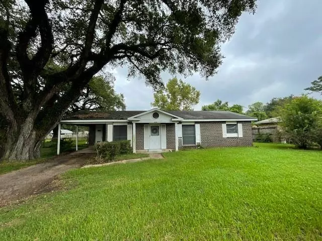 6626 Three Notch RD, Mobile, AL 36619