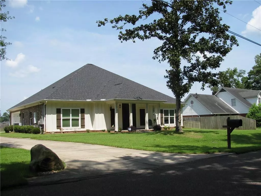 Mobile, AL 36693,3116 Riviere Du Chien LOOP W