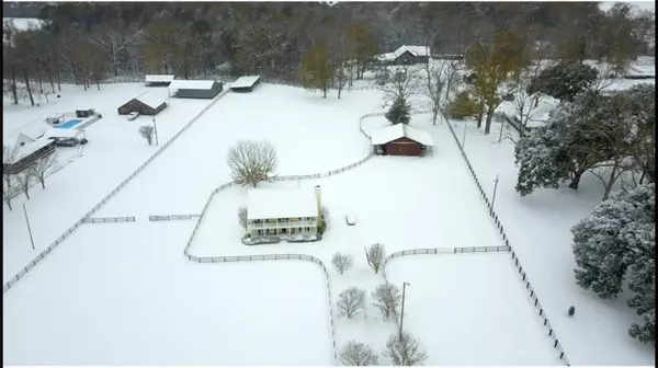 Stockton, AL 36579,10358 Bryants Landing RD