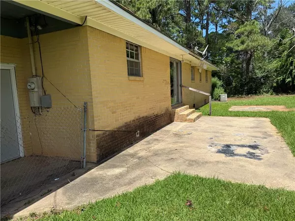 Frisco City, AL 36445,108 Jones AVE N