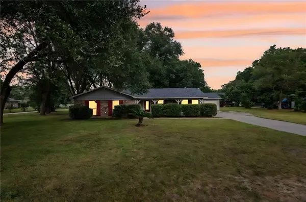 Mobile, AL 36618,7360 Griffice RD