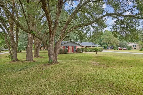 Mobile, AL 36618,7360 Griffice RD