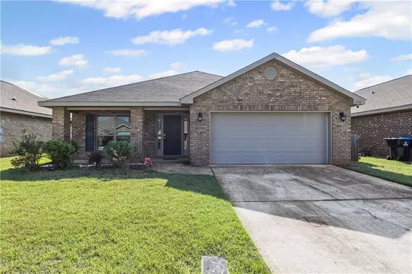 1256 Fairlawn DR, Semmes, AL 36575