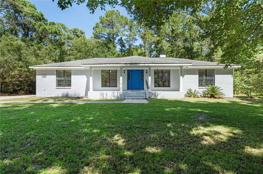 707 Alabama AVE, Dauphin Island, AL 36528