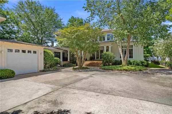 Fairhope, AL 36532,17497 Scenic Highway 98