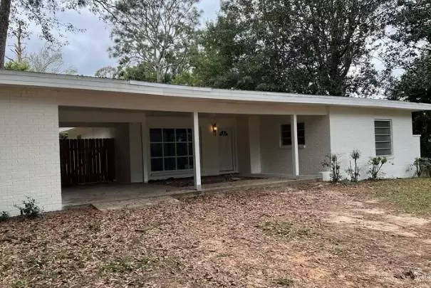 Mobile, AL 36618,5311 Colonial Oaks DR N