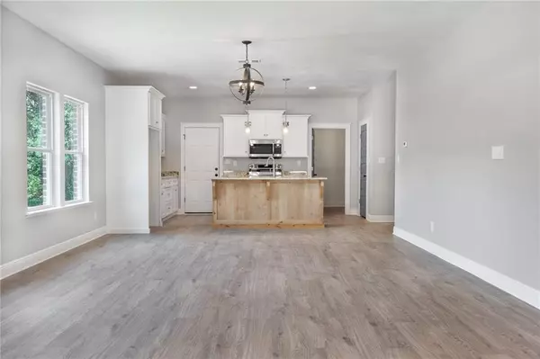 Grand Bay, AL 36541,10190 Pecan ST