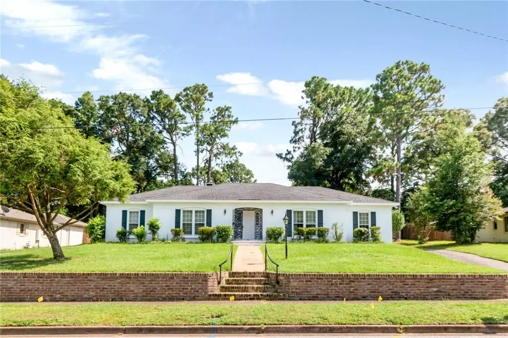 Mobile, AL 36609,4059 Westmoreland DR S