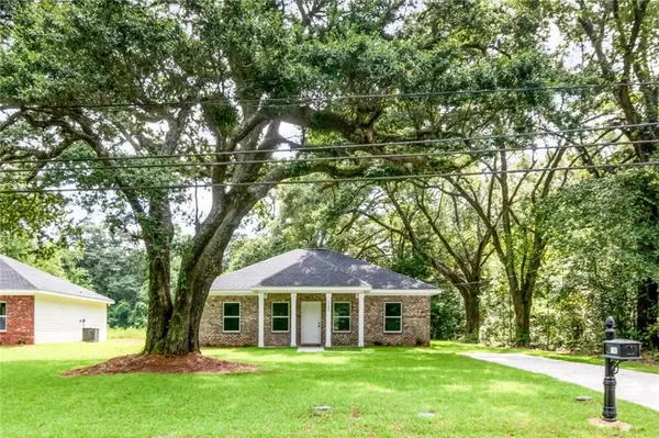 Mobile, AL 36608,1142 Athey RD