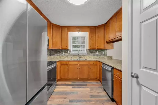 Theodore, AL 36582,4565 Bay RD