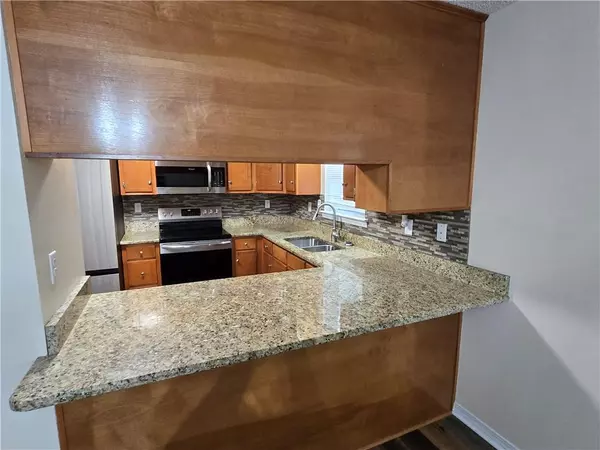 Theodore, AL 36582,4565 Bay RD