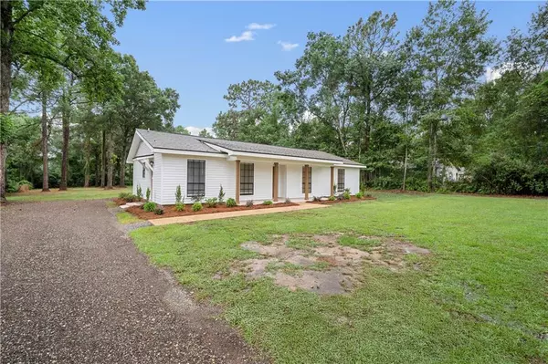 Semmes, AL 36575,9743 Howells Ferry RD