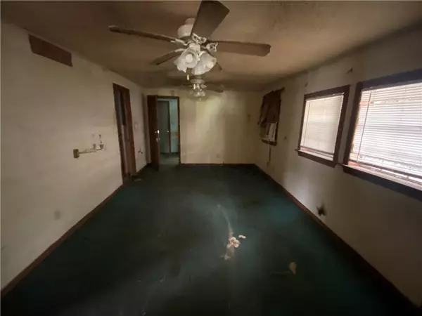 Mobile, AL 36605,1707 Belfast ST