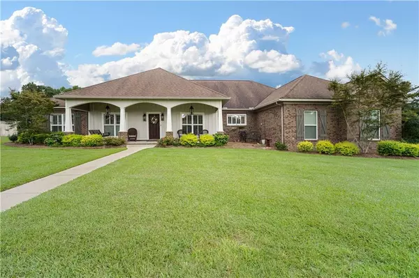 4511 Bella Sara CT, Saraland, AL 36571