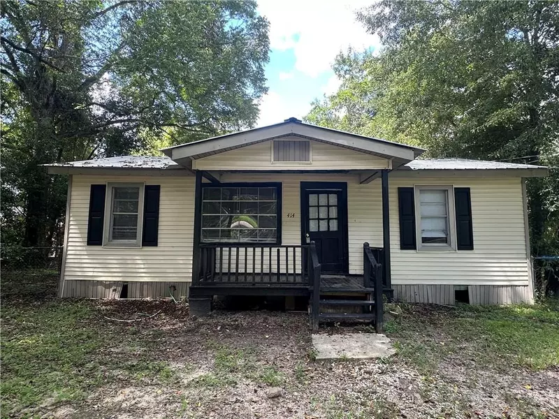 414 Grant ST W, Chickasaw, AL 36611