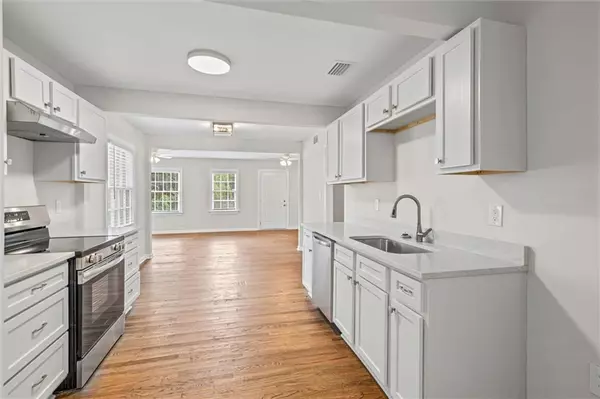 Mobile, AL 36606,2306 Taylor AVE