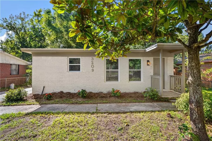 3209 First AVE, Mobile, AL 36617
