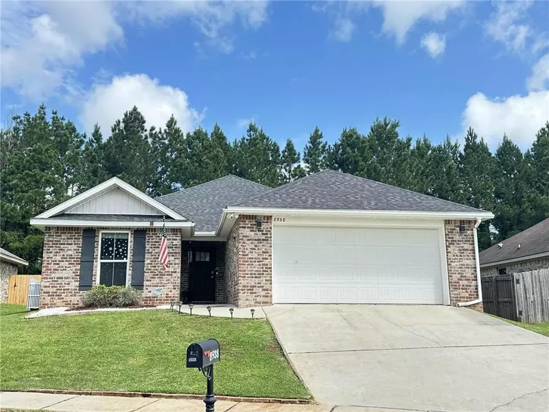 8938 Dawes Oak DR, Theodore, AL 36582