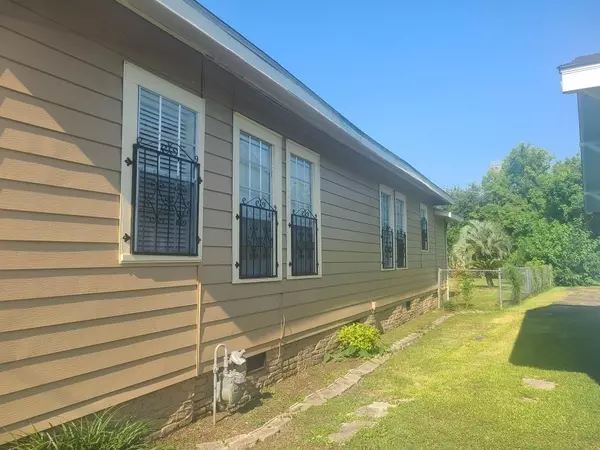 Mobile, AL 36604,558 Tuttle AVE