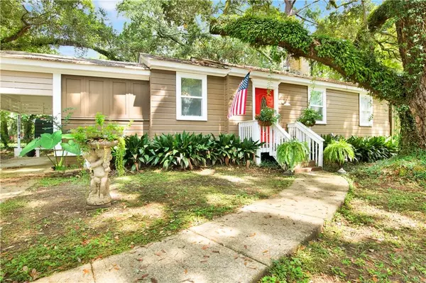 304 Border DR E, Mobile, AL 36608