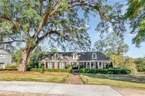 17 Edgefield RD, Mobile, AL 36608