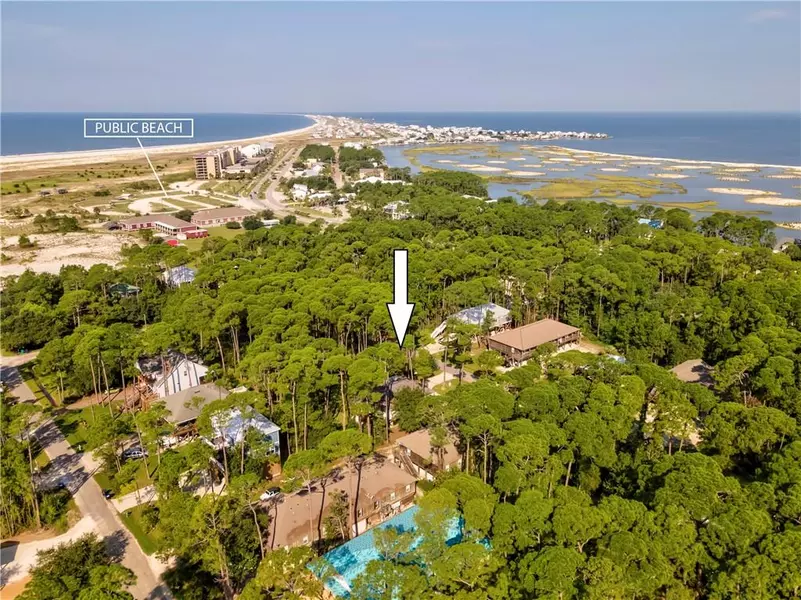 1415 O'hara LN, Dauphin Island, AL 36528