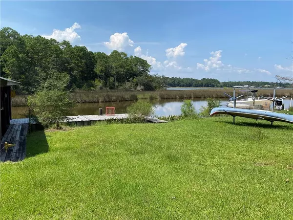 Coden, AL 36523,12284 Boulet DR