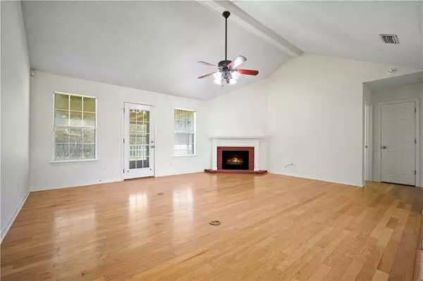 Mobile, AL 36608,2865 Barlett DR