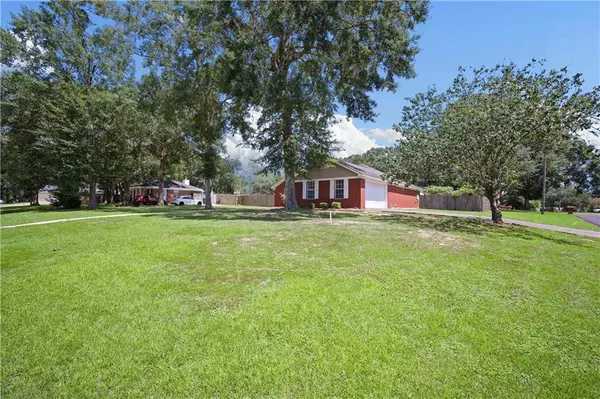 Mobile, AL 36608,2865 Barlett DR